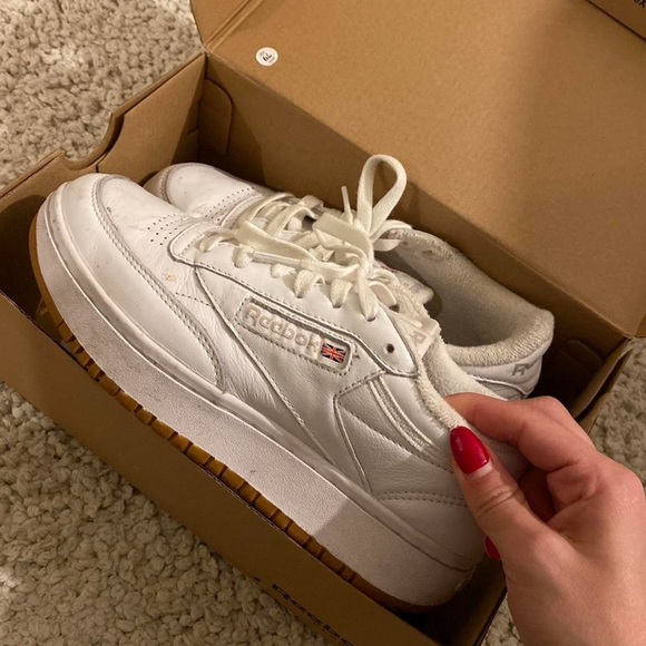 Reebok Club C Women’s Sneaker - Picture 1 of 3